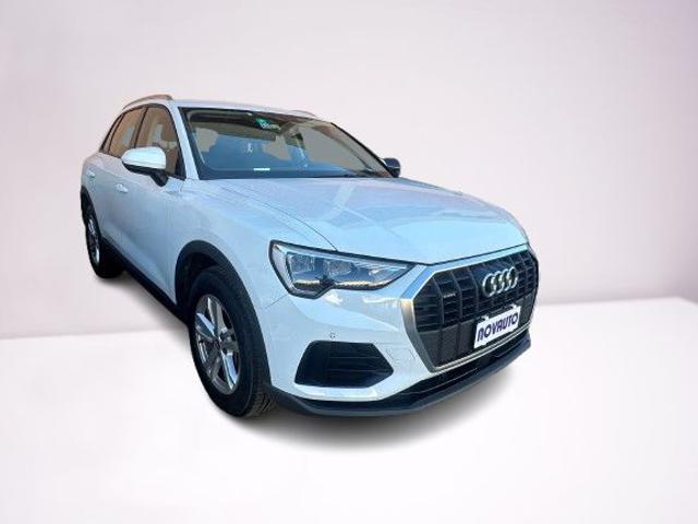 AUDI Q3 35 TDI quattro S tronic Business