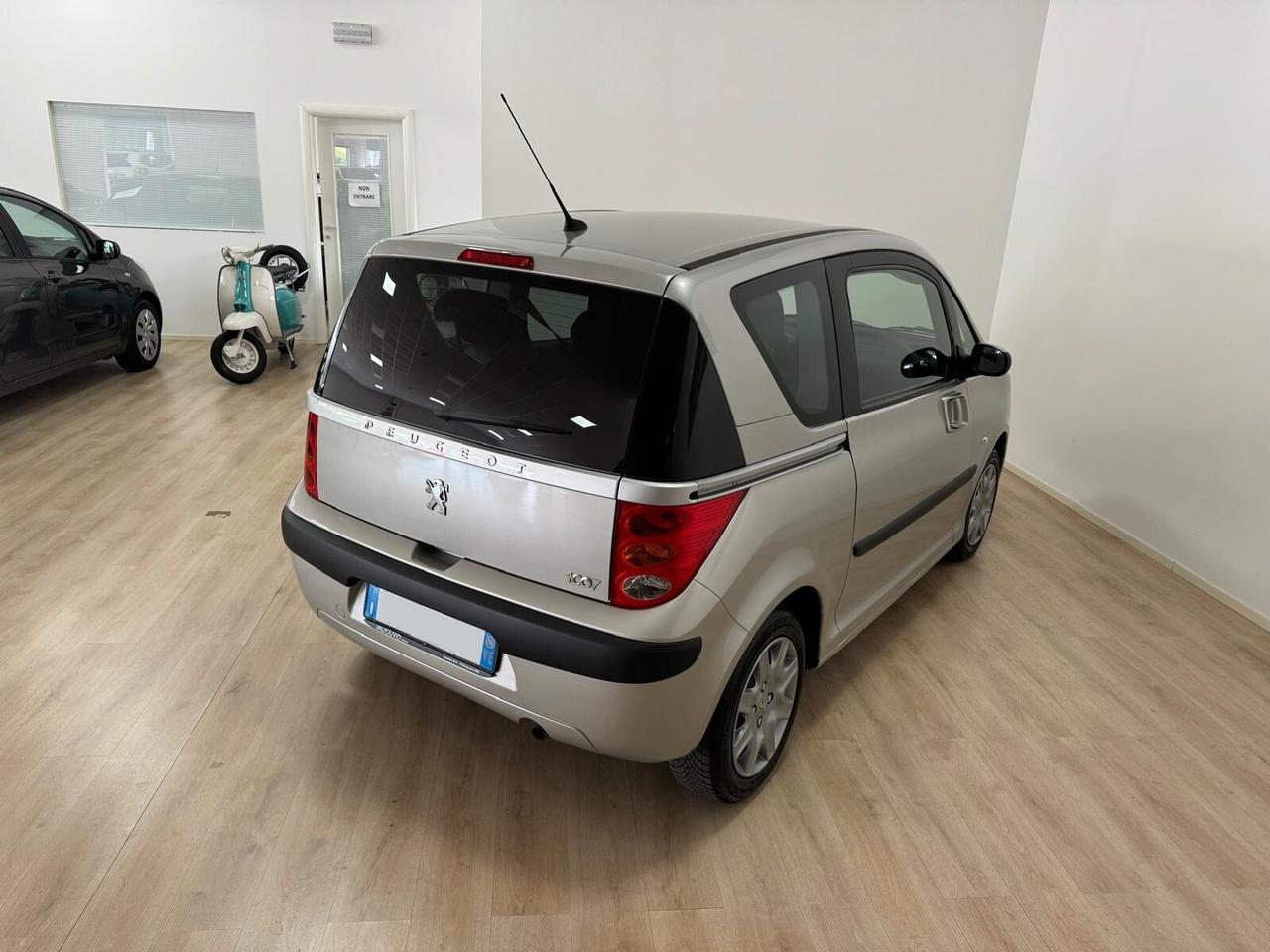 Peugeot 1007 1.4 Sporty 2Tronic