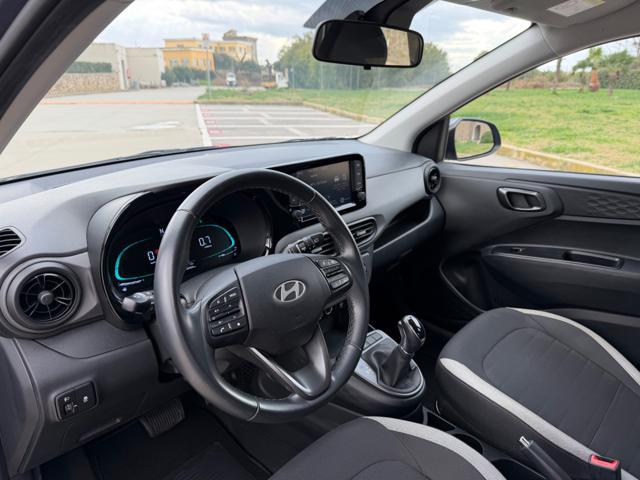 HYUNDAI i10 1.0 MPI AUTOMATICA CONNECTLINE+VIRTUAL+NAVI+PDC