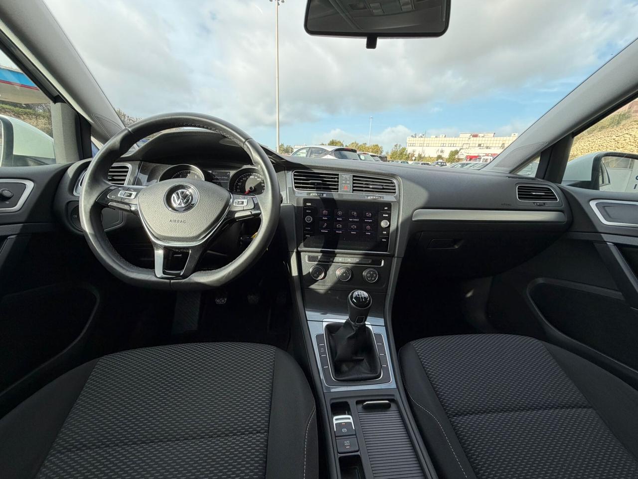 Volkswagen Golf 1.0 TSI 85 CV 5p. Trendline BlueMotion Technology