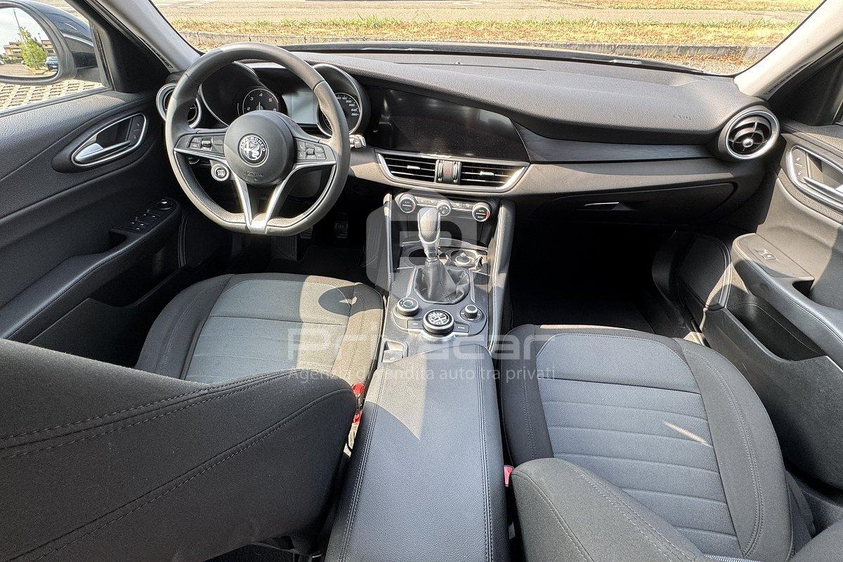 ALFA ROMEO Giulia 2.2 Turbodiesel 150 CV Business Launch Edition