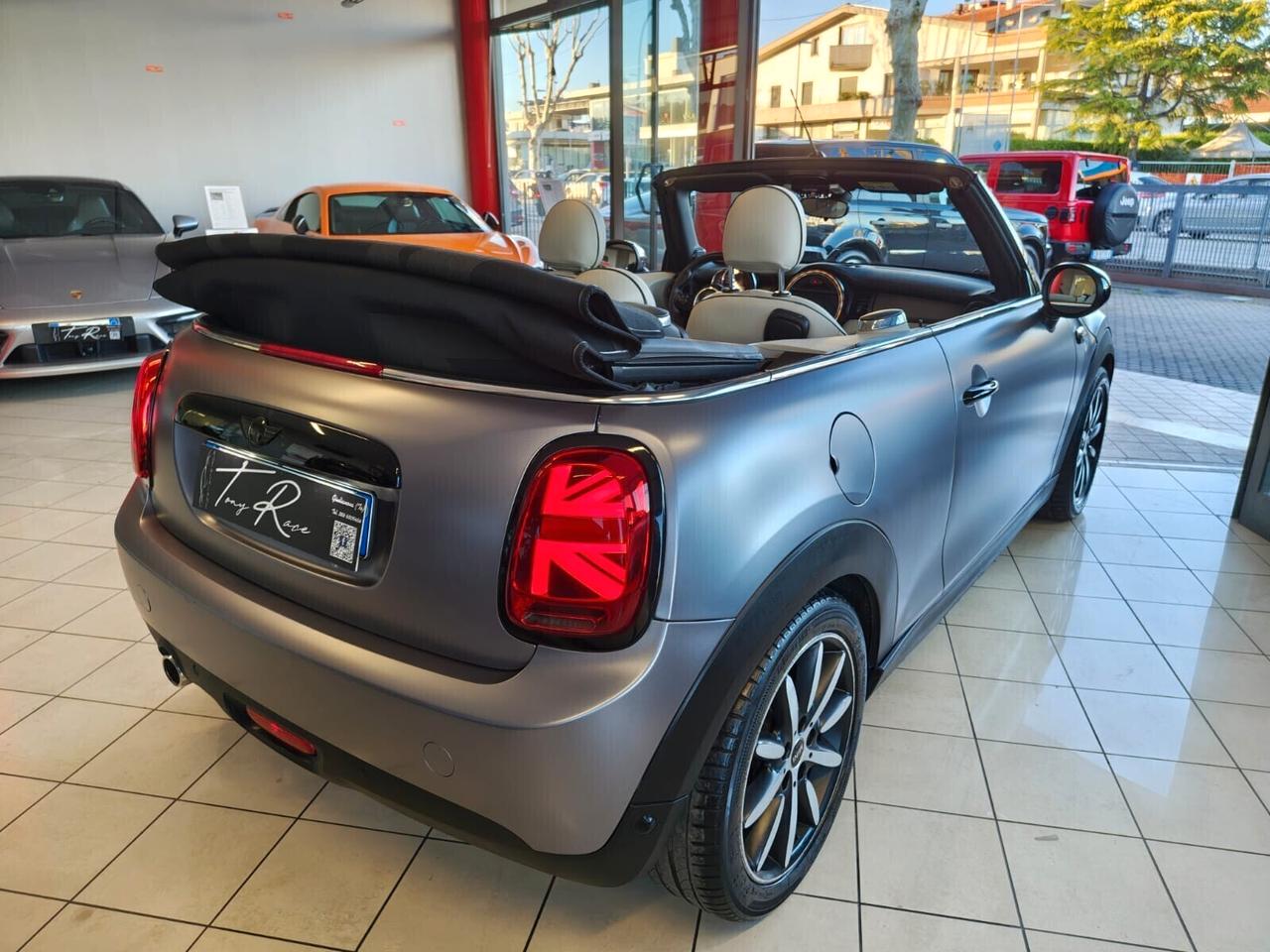 Mini 1.5 Cooper D Hype Cabrio