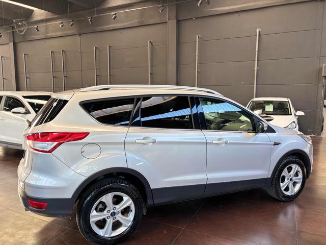 FORD Kuga 2.0 TDCI 140 CV 4WD Business