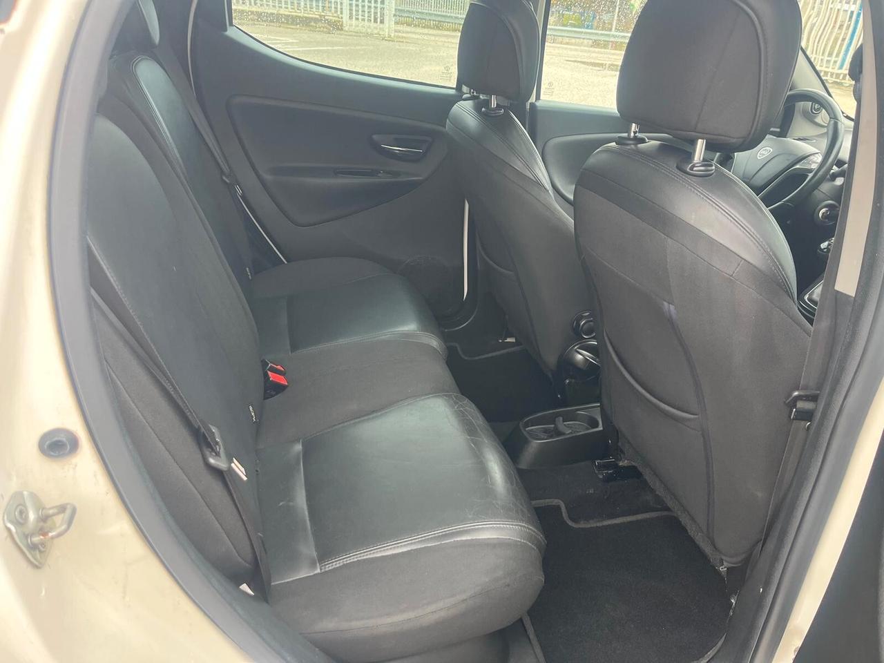 Lancia Ypsilon 1.3 MJT 16V 95 CV 5 porte S&S Platinum