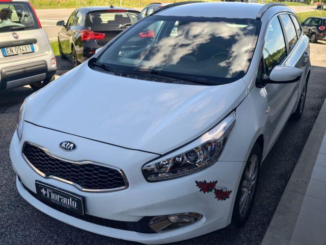 KIA cee'd 1.6 CRDi 110 CV SW X COMMERCIANTI
