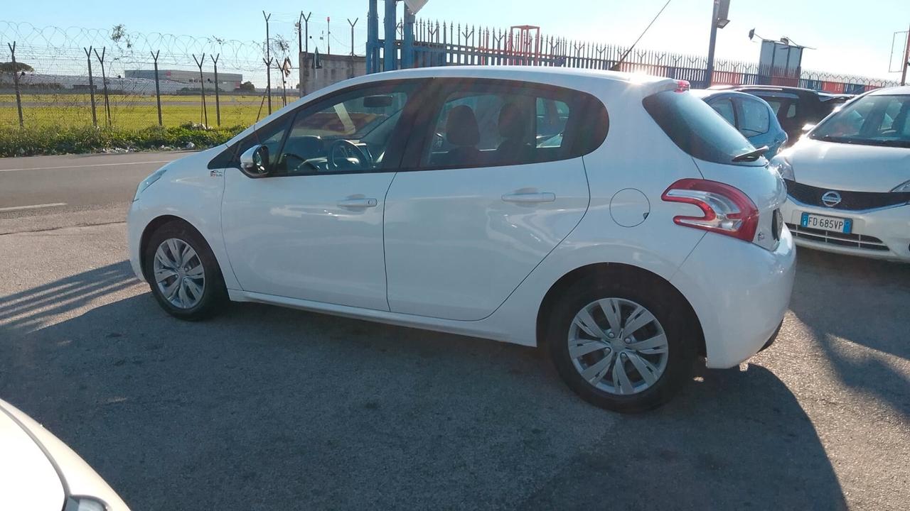 Peugeot 208 1.4 GPL