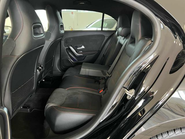 MERCEDES-BENZ A 200 Automatic Premium