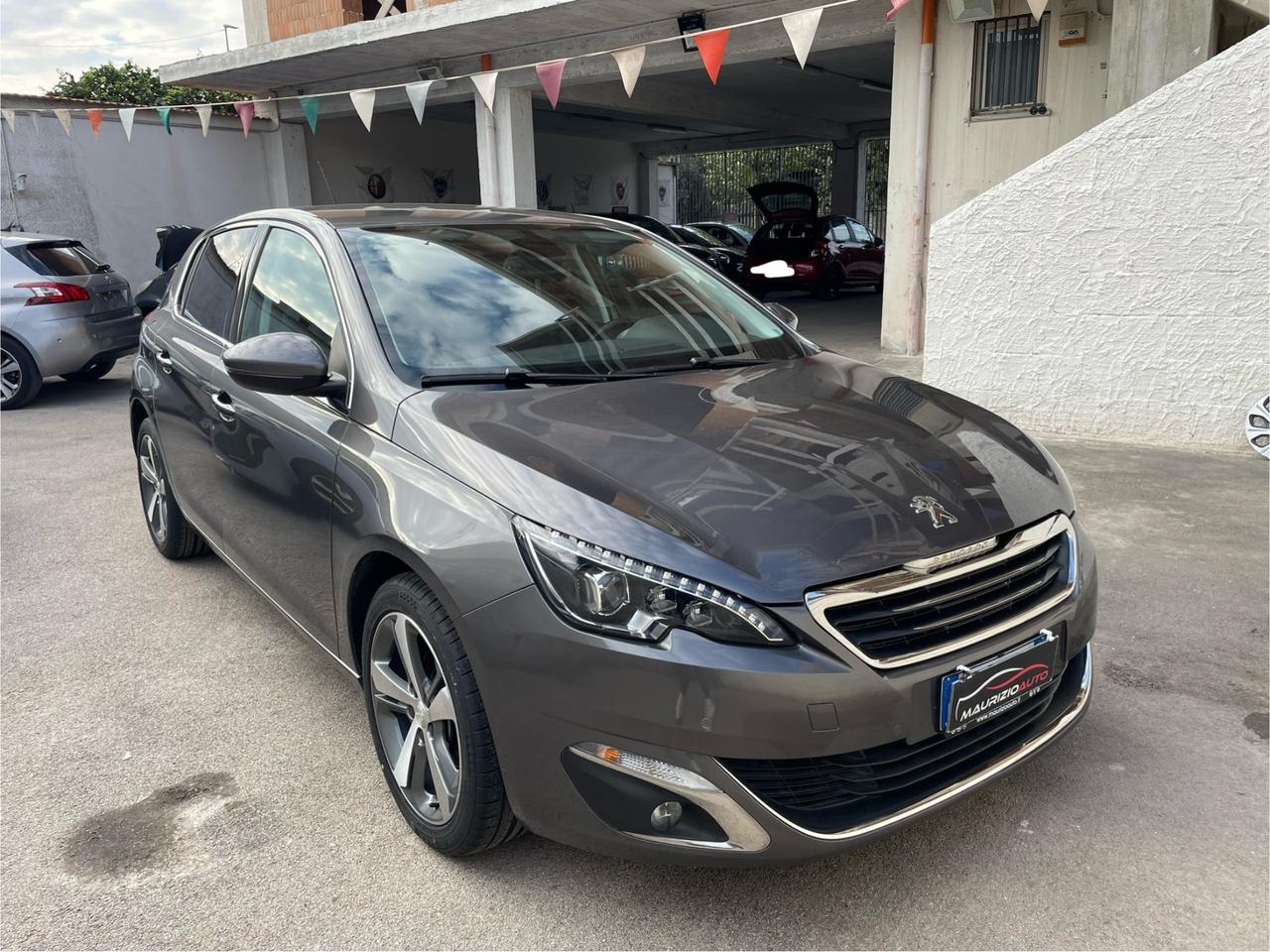 Peugeot 308 BlueHDi 120 S&S Allure Full dal nord Italia euro 6