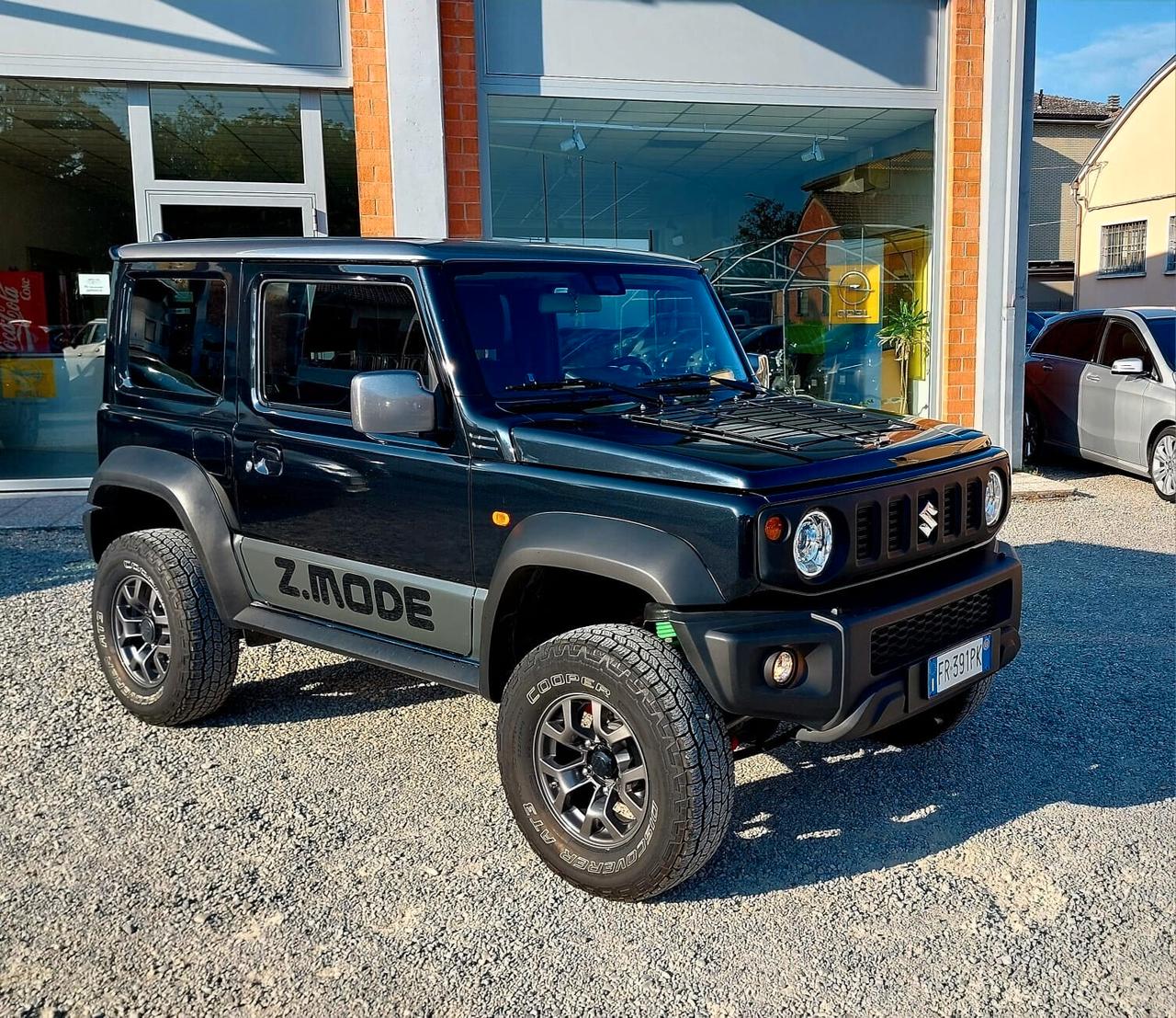 Suzuki Jimny 1.5 5MT PREPARAZIONE Z-MODE AUTOVETTURA