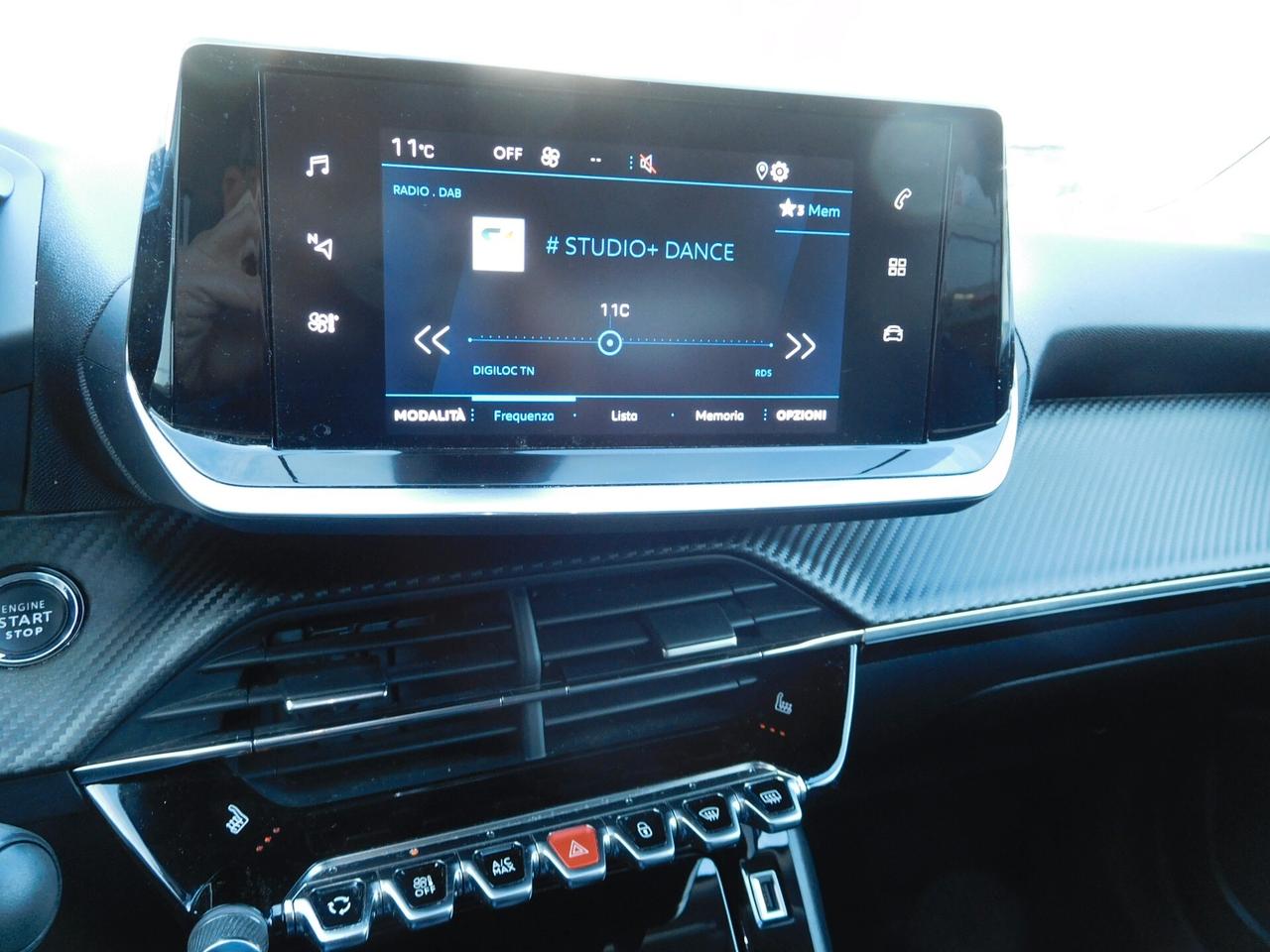 Peugeot 2008 BlueHDi 130 S&S EAT8 Allure