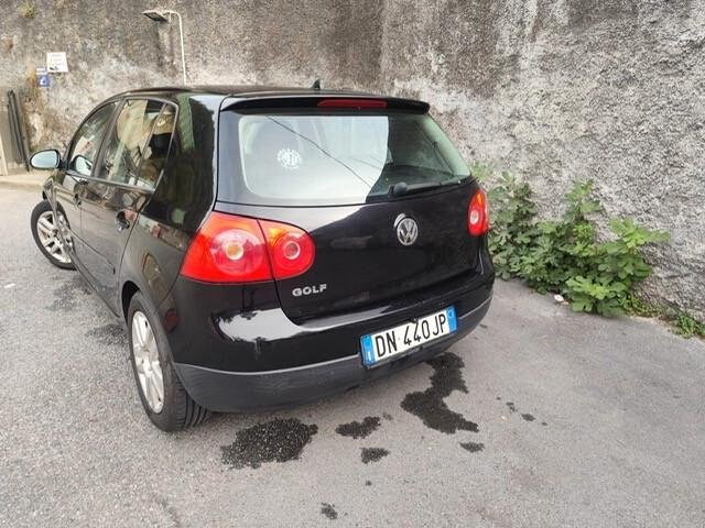 Volkswagen Golf 1.9 TDI DPF 4mot. 5p. Comforline