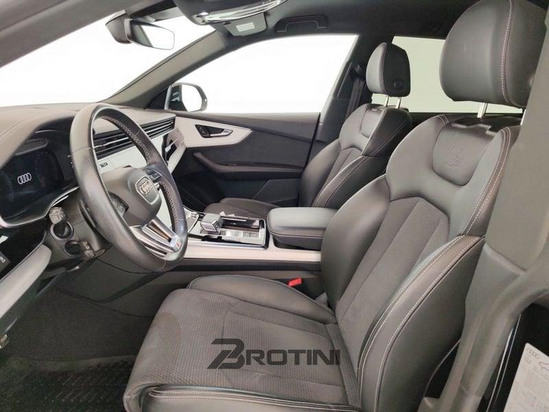 Audi Q8 Q8 3.0 tdi mhev S line edition quattro 231cv tiptronic
