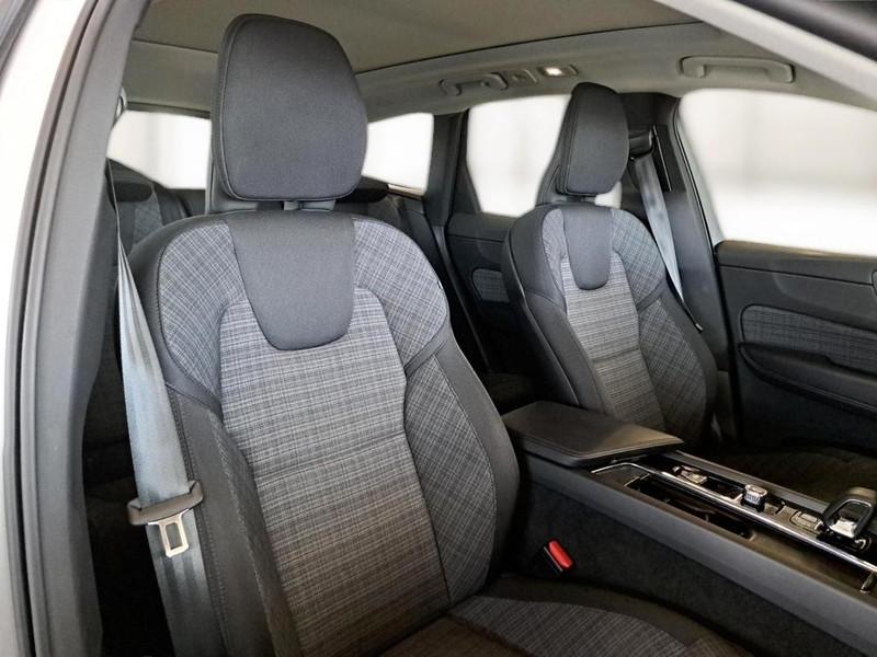 VOLVO XC60 T6 PLUG-IN AWD AUTO CORE SUV