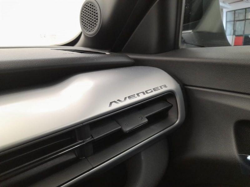 Jeep Avenger e-Hybrid 1.2 MHEV e-Hybrid Turbo Altitude