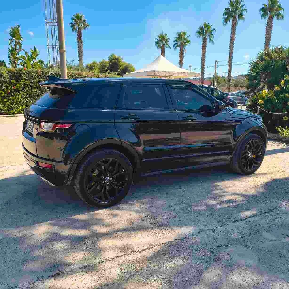 Range Rover Evoque 2.0 TD4 180 CV 5p. Autobiography