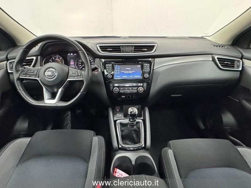 Nissan Qashqai 1.2 DIG-T N-Connecta (TETTO PAN.)