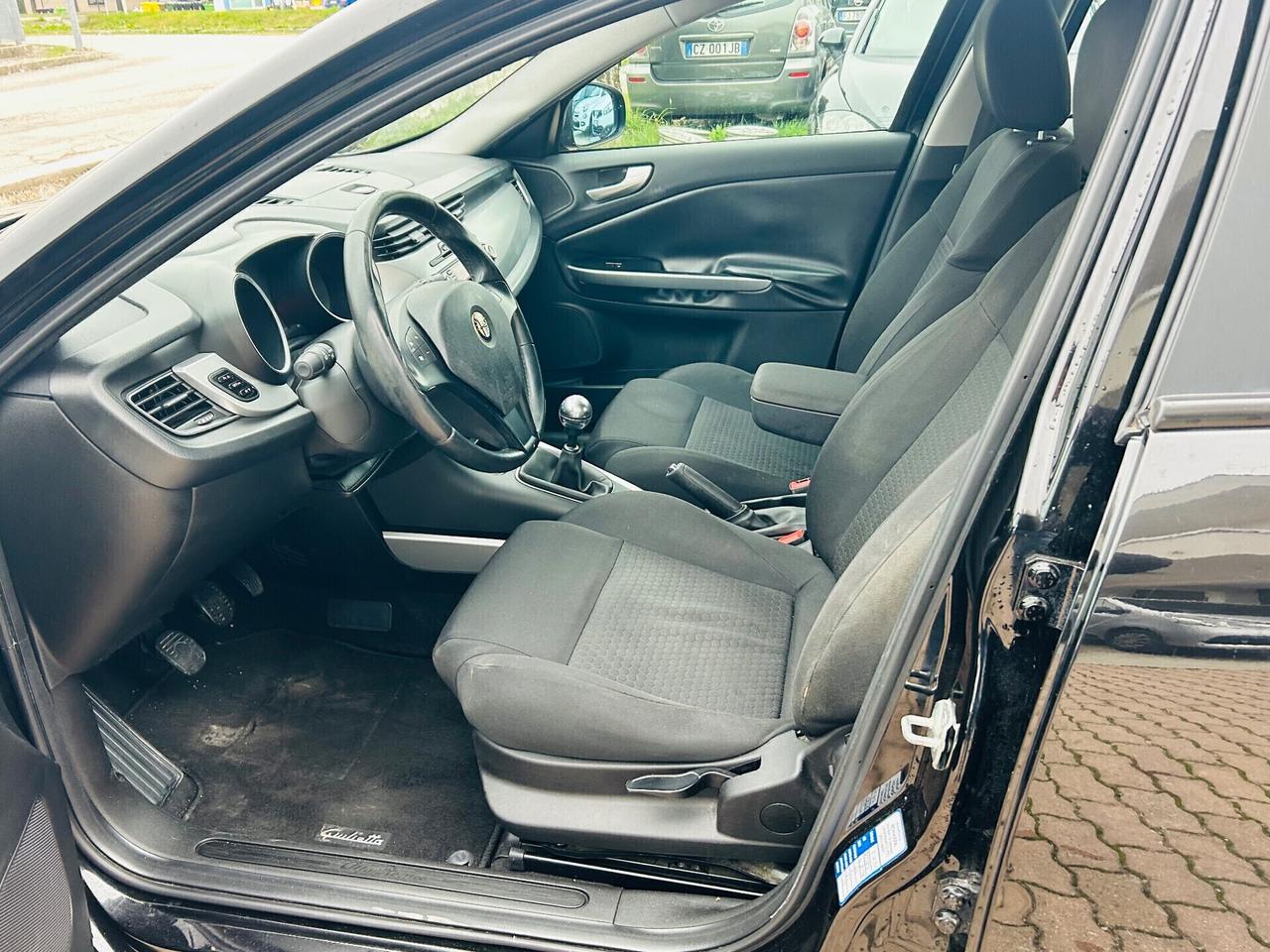 Alfa Romeo Giulietta 1.6 JTDm-2 105 CV Exclusive