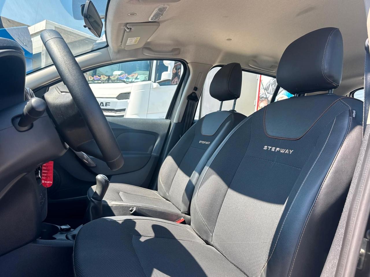 Dacia Sandero - 11/2017 54.000KM!!! FULL OPTIONAL!!!