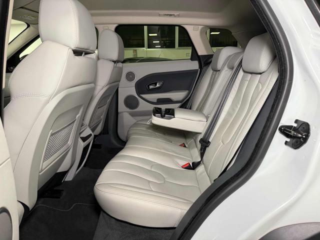 LAND ROVER Range Rover Evoque 2.2 TD4 5p. Pure