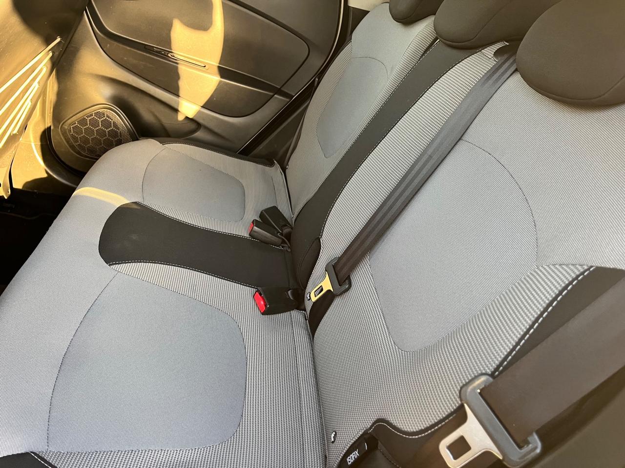 Renault Captur 1.5 dCi 8V 90 CV con navigatore