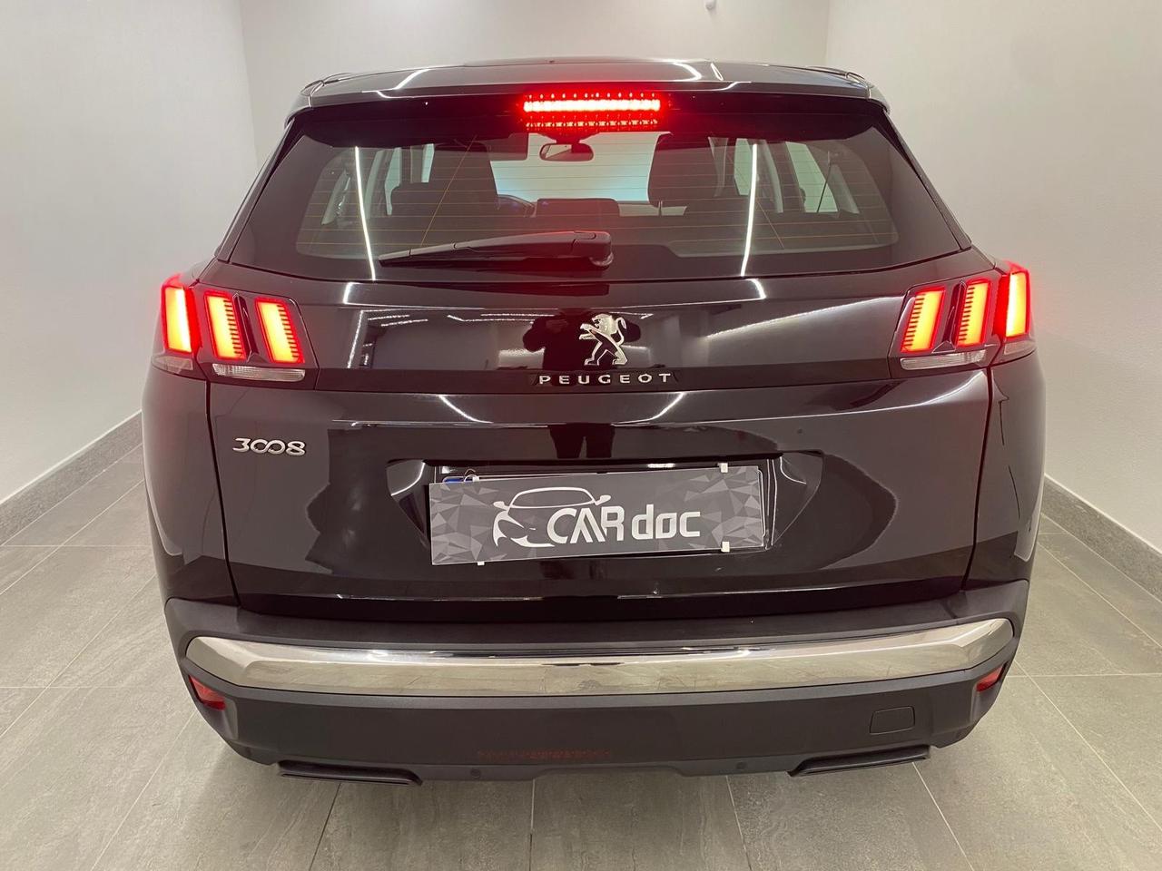 Peugeot 3008 BlueHDi 130 S&S EAT8 Business