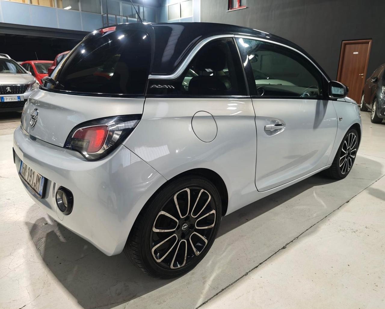 Opel Adam Tetto+Benzina Neopatentati