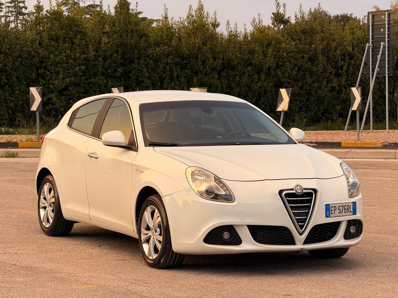 Alfa Romeo Giulietta GARANZIA 12 MESI