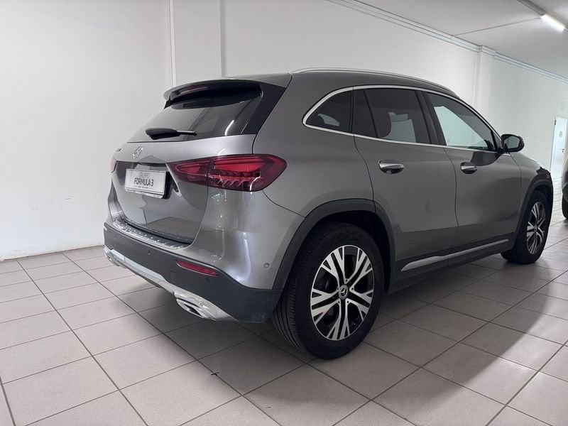 Mercedes-Benz GLA GLA 200 d Progressive Advanced Plus