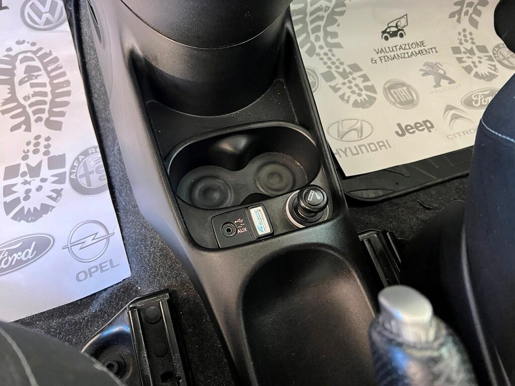 Abarth 595 1.4 Turbo 140 CV / Cambio MTA F1 / E6