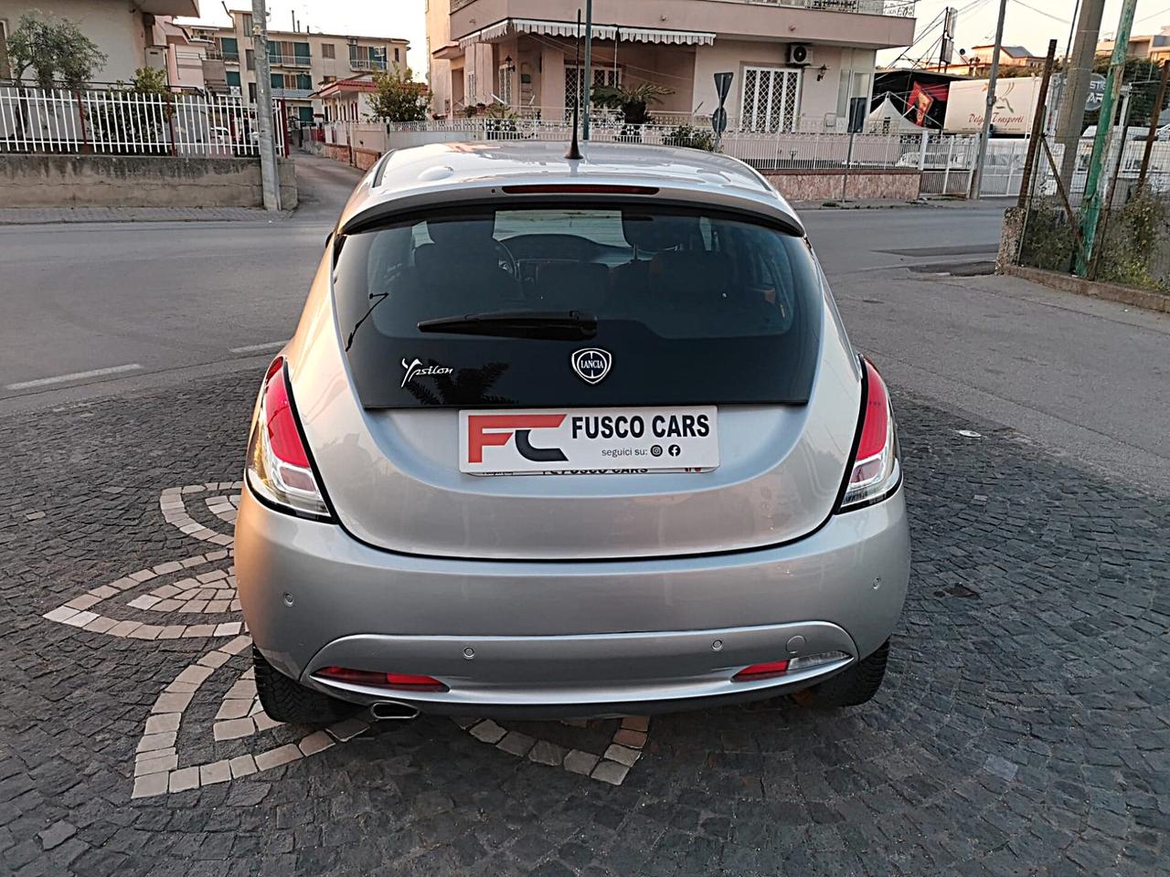 Lancia Ypsilon 1.2 69 CV 5 p. GPL Ecochic Gold