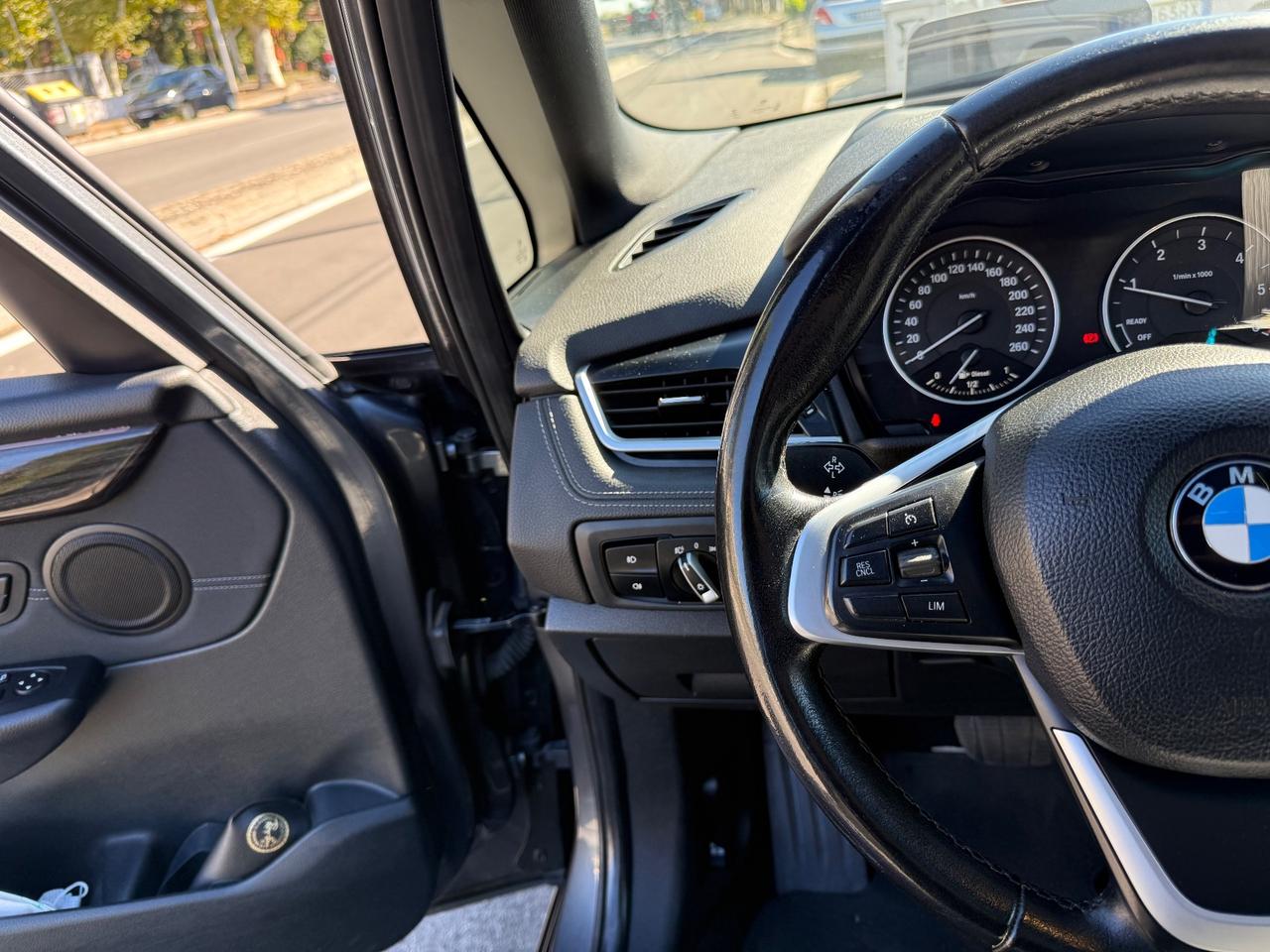 Bmw 2er Active Tourer 218d Luxury Tetto Navi