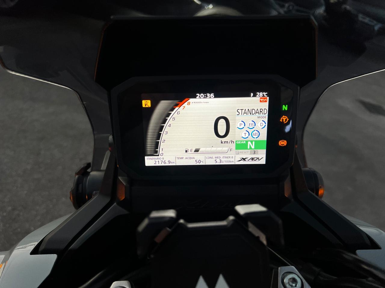 Honda X-ADV 750 Fulled- PARI AL NUOVO