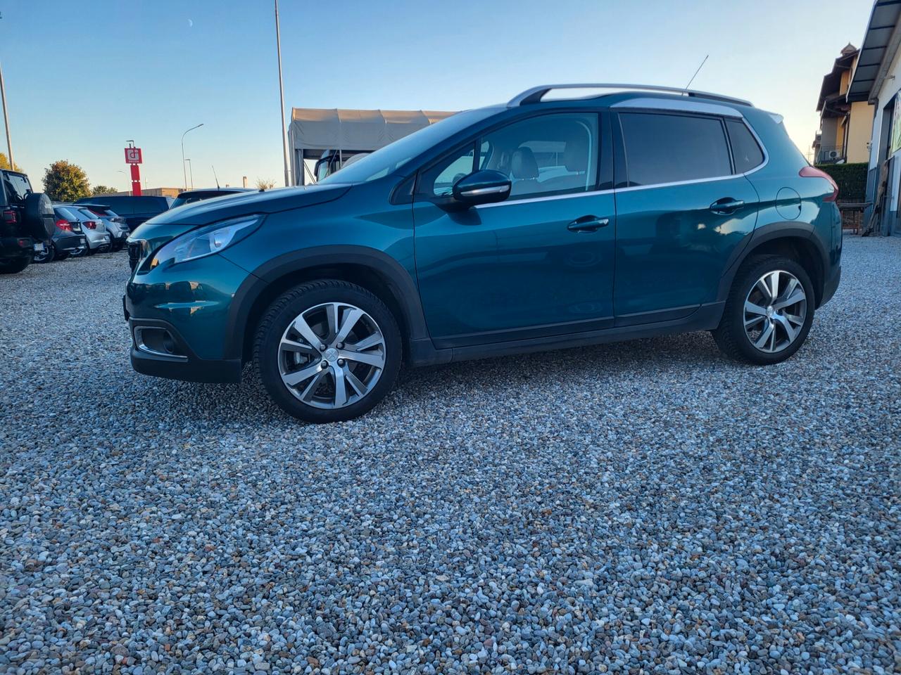 Peugeot 2008 PureTech 82 Allure