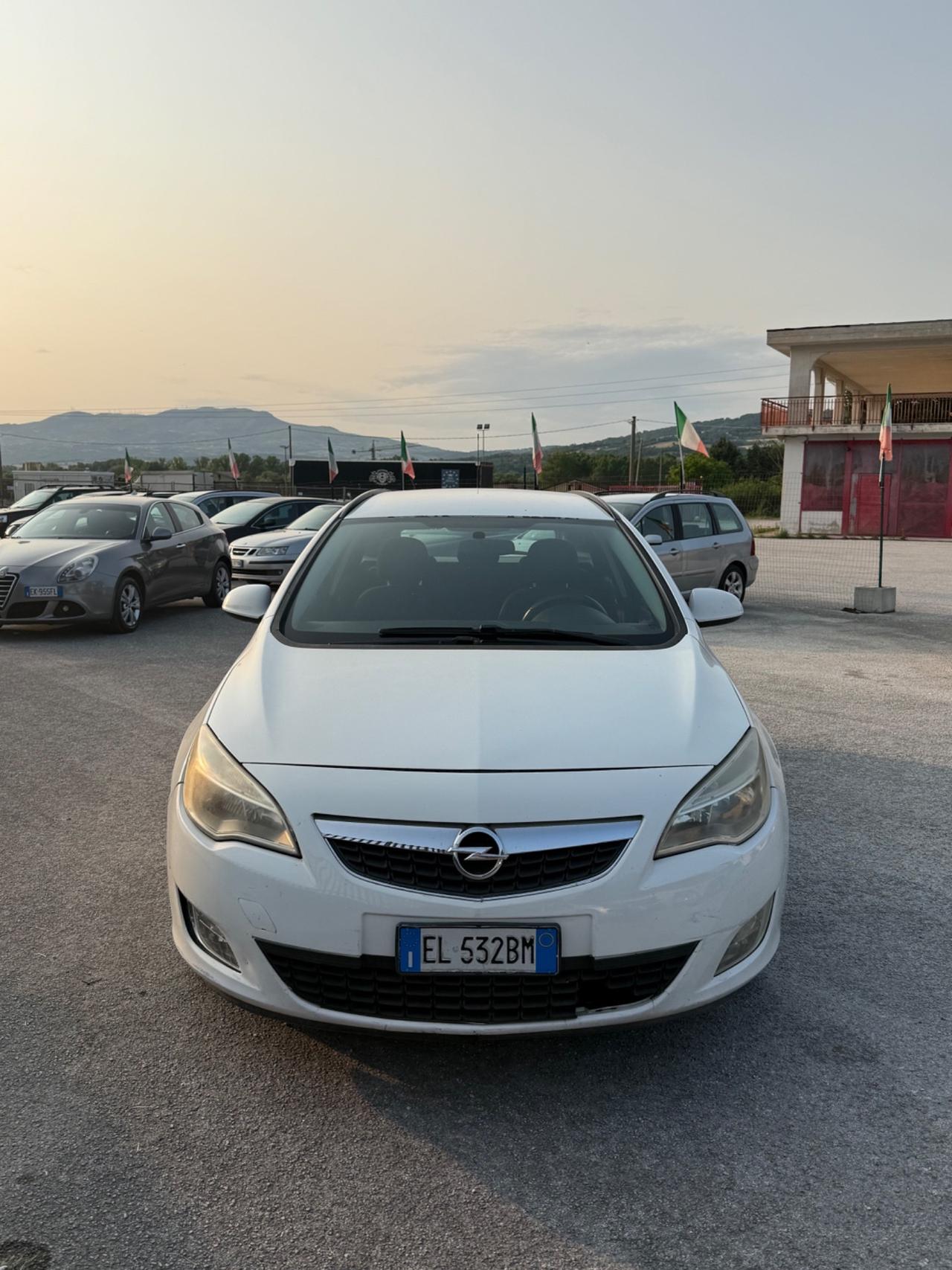 Opel Astra 1.7 CDTI 110CV 5 porte Cosmo