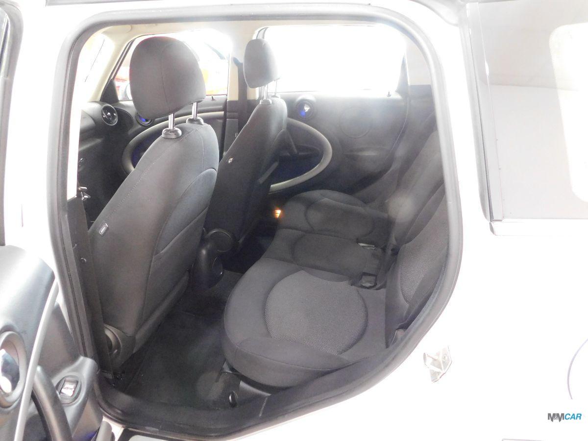 MINI - Countryman - Cooper D Business