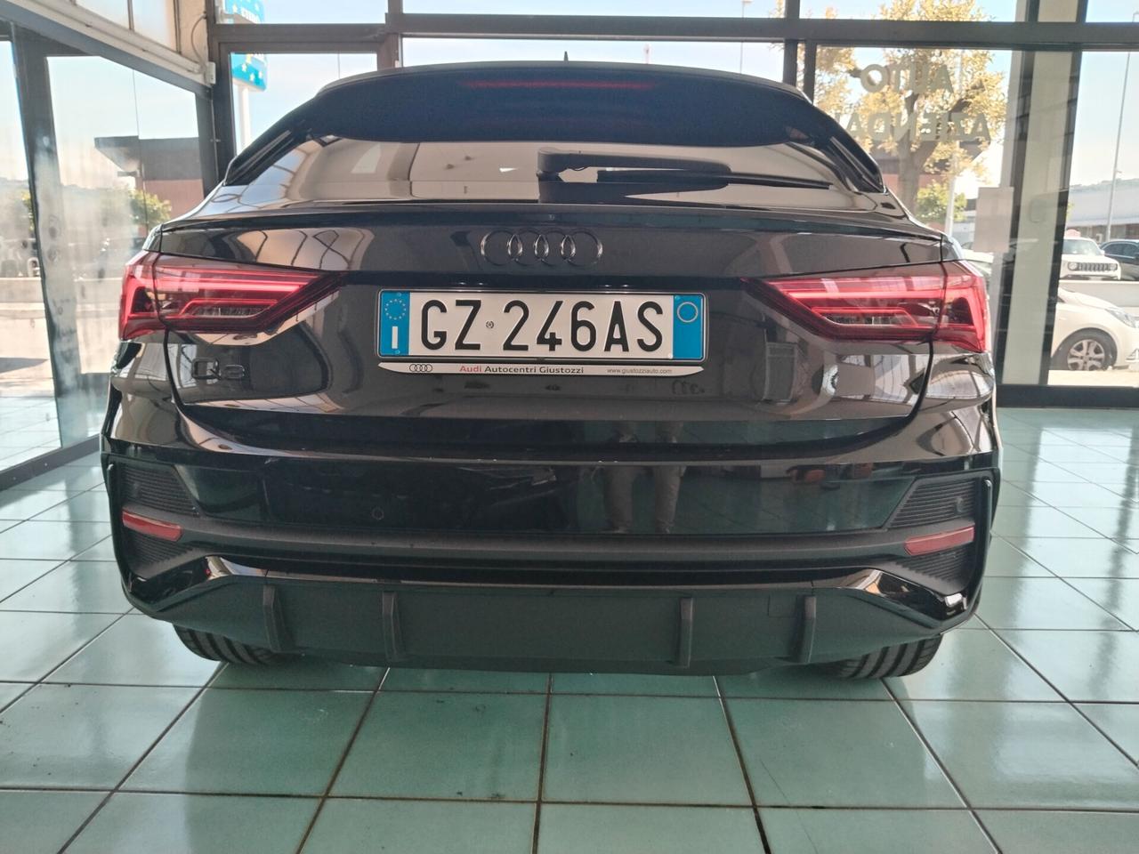 Audi Q3 SPB 35 TDI S tronic S line Black Pack