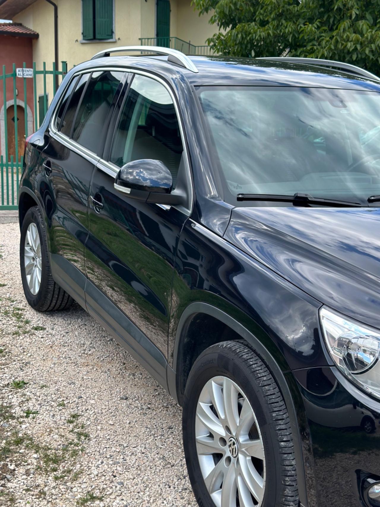 Volkswagen TIGUAN 2.0 TDI DPF 4MOTION DSG SPORT