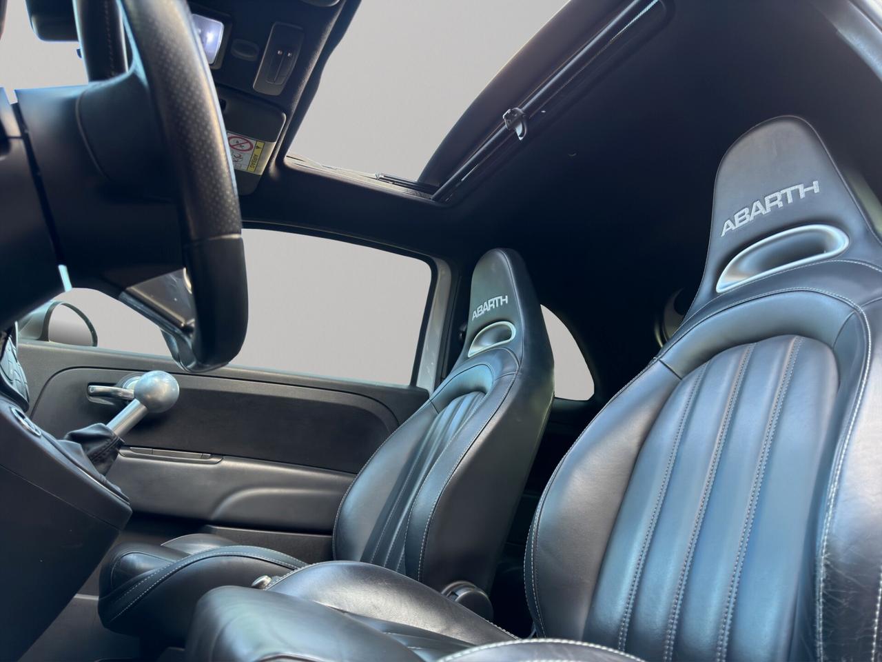 Abarth 595 1.4 Turbo T-Jet 165 CV Turismo