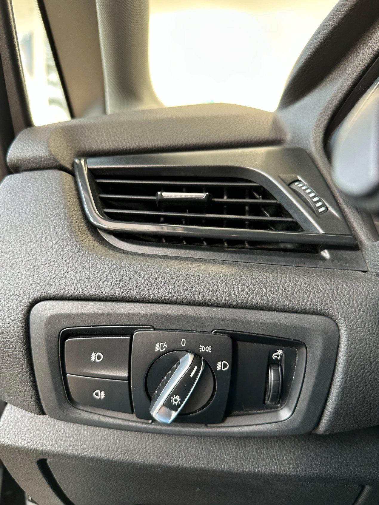 BMW 216 d Active Tourer Advantage - LED - Navi - Sedili Risc