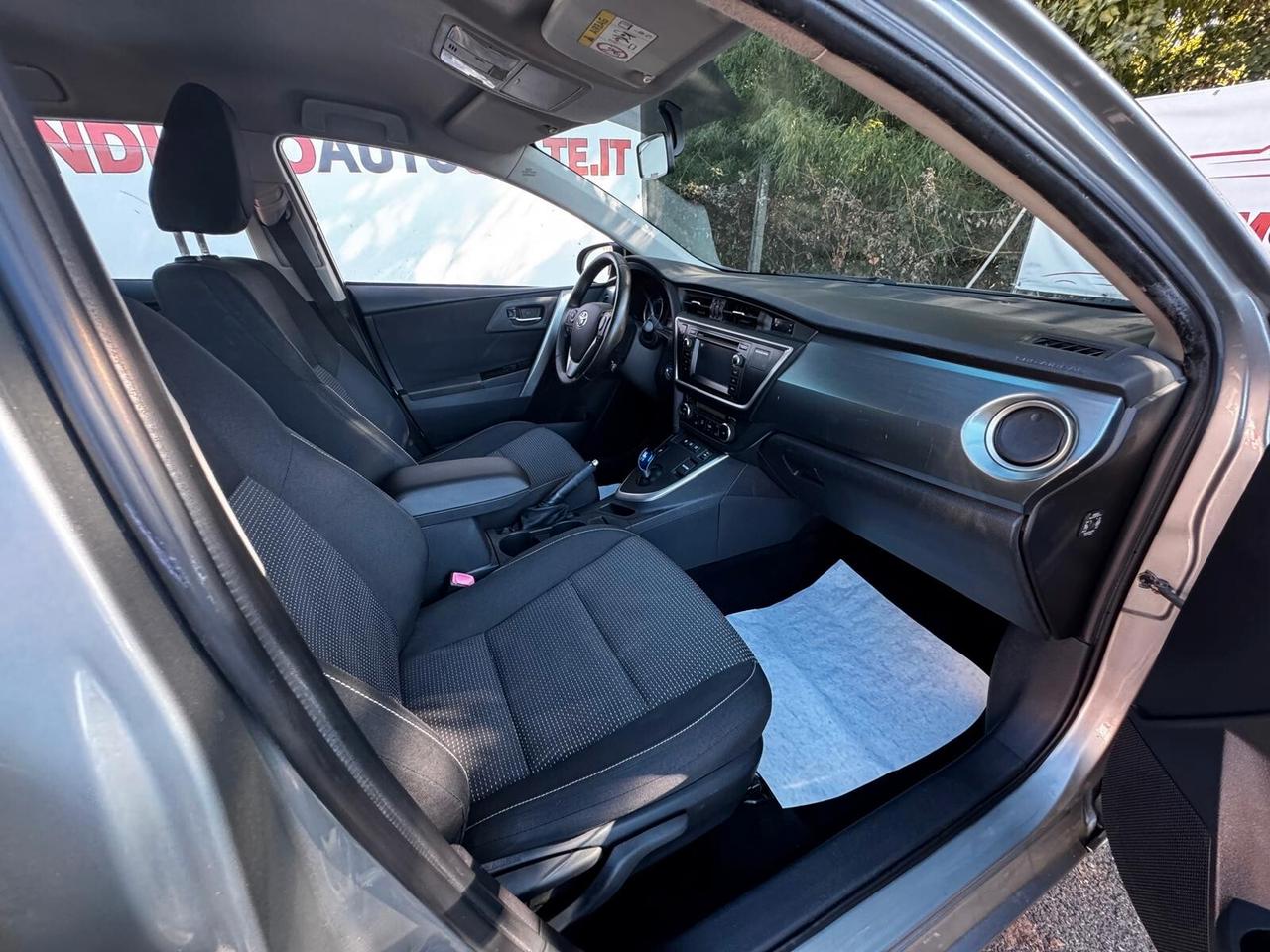 Toyota Auris Touring Sports 1.6 Active HYBRID
