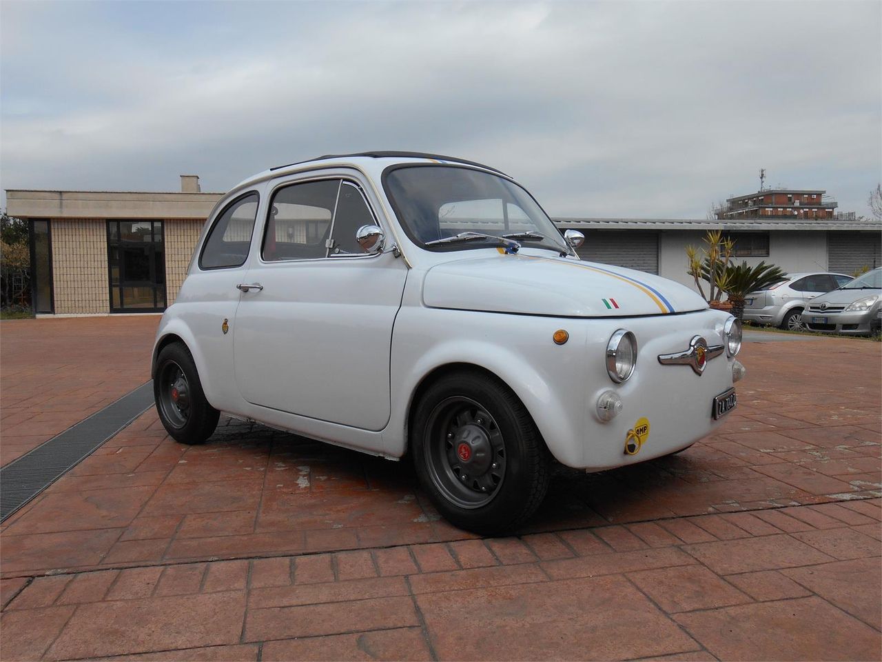 FIAT 500 allestita Abarth 595