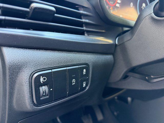 HYUNDAI i20 1.2 84CV MPI SENSORI PARCHEGGIO REETROCAMERA