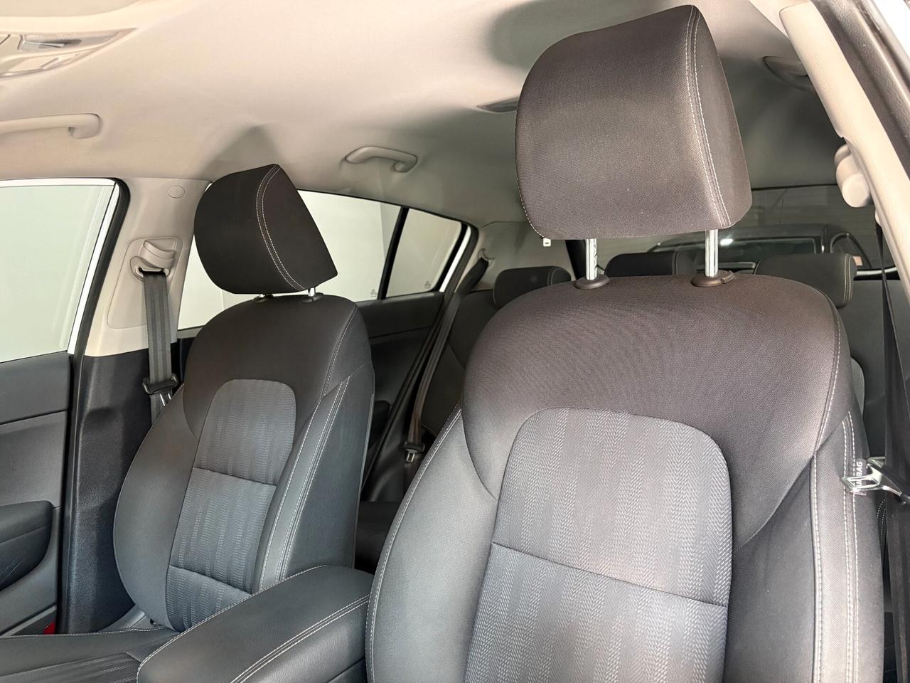 Kia Sportage 1.6 CRDI MHEV 136cv DCT Automatica Business Class