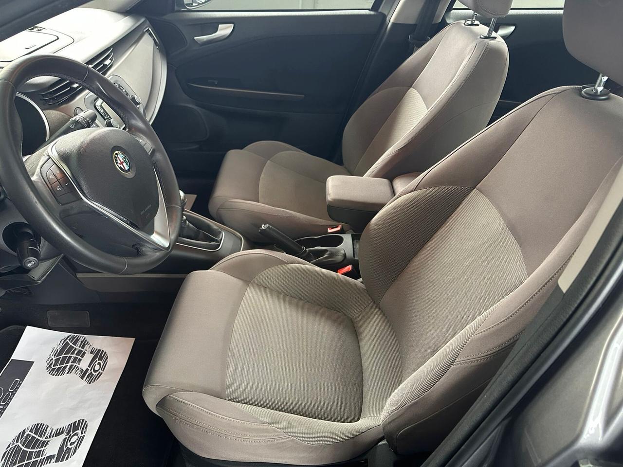 Alfa Romeo Giulietta 1.6 JTDm-2 105 CV Distinctive