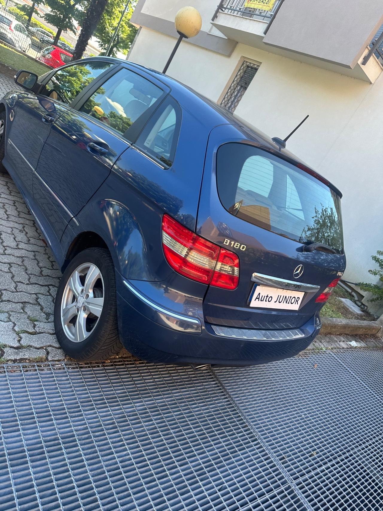 Mercedes-benz B 180 NGT BlueEFFICIENCY Premium