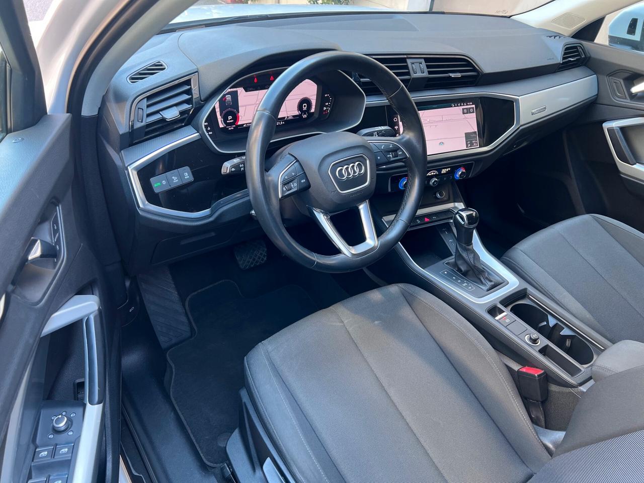Audi Q3 SPB Sportback 35 2.0 tdi S-TRONIC Business ADVANCED
