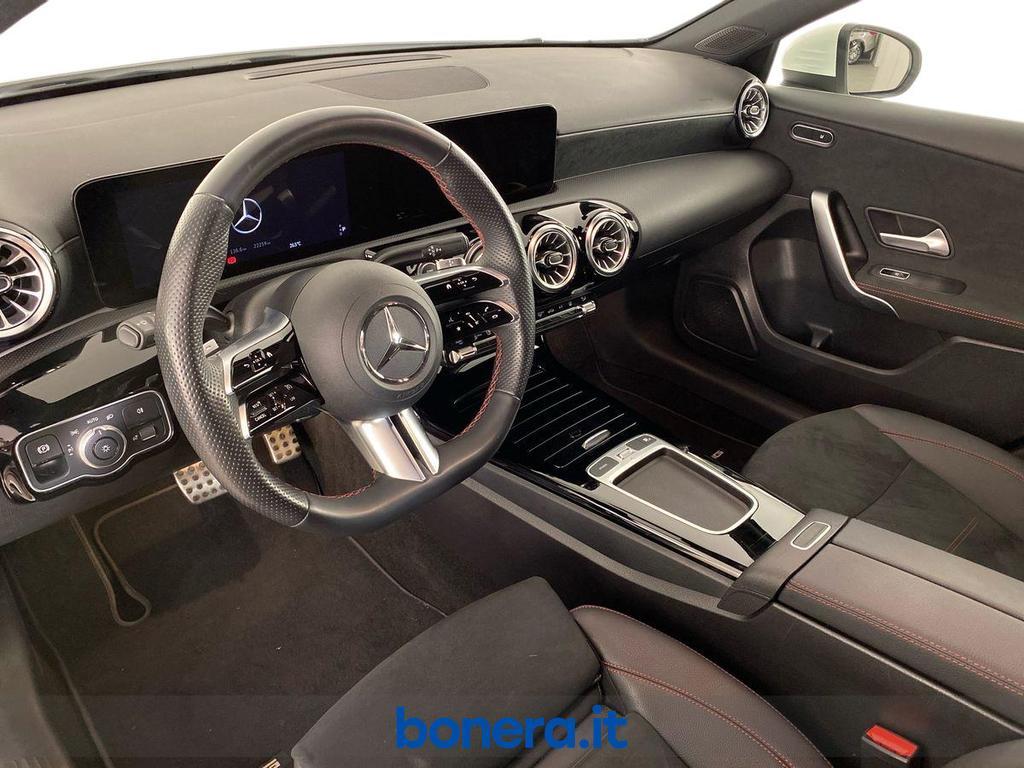 Mercedes Classe A 250 250 e Plug-In-Hybrid Advanced Plus AMG Line Speedshift DCT AMG 8G
