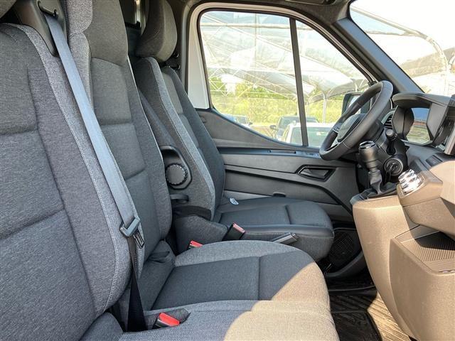 RENAULT Master E Tech T35 52kWh L2H2
