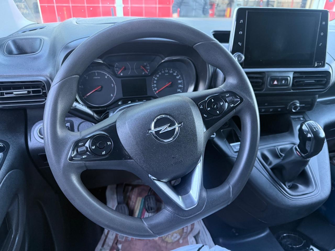 Opel Combo 3 posti 1.5 Diesel aziendale fatturabile
