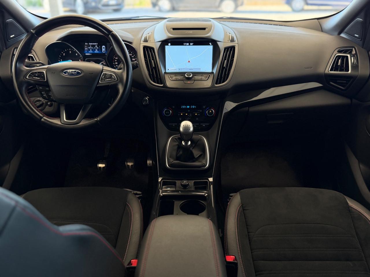 Ford Kuga 1.5 TDCI 120 CV ST-Line